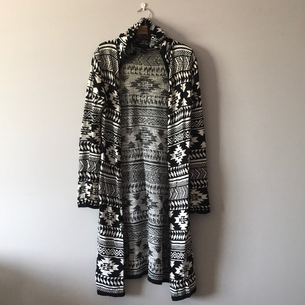 Black and White Aztec Hooded Cardigan